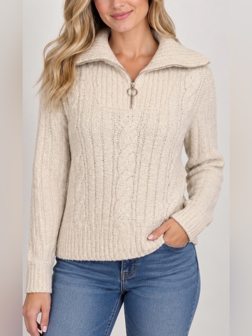 Jessica Simpson Cream 1/4 Zip Mock Turtleneck Sweater Size Small